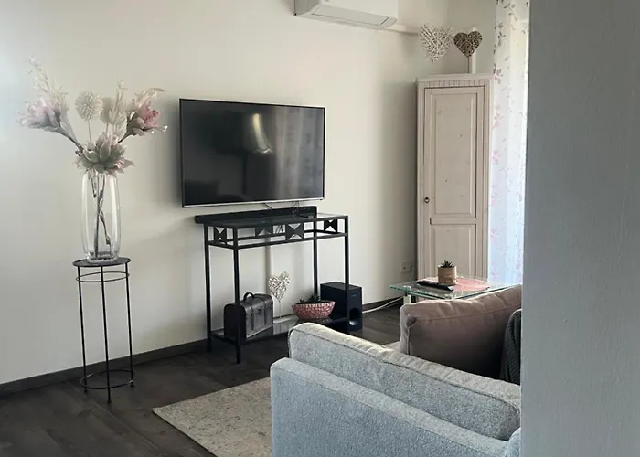 Sonnige Terrassenwohnung In Citylage 아파트