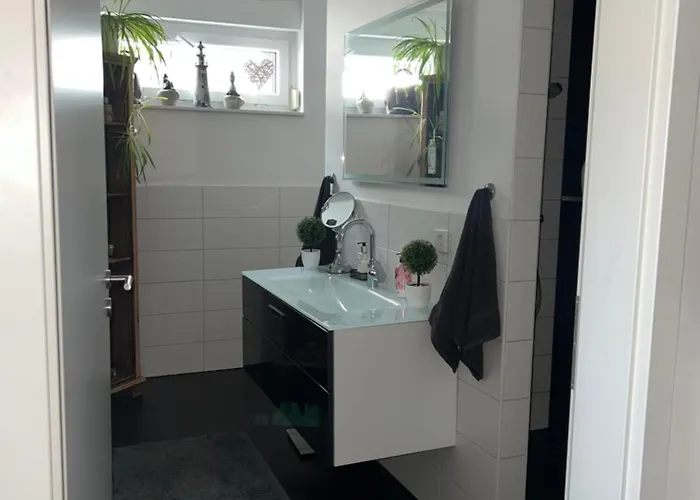 Sonnige Terrassenwohnung In Citylage 아파트 콧부스